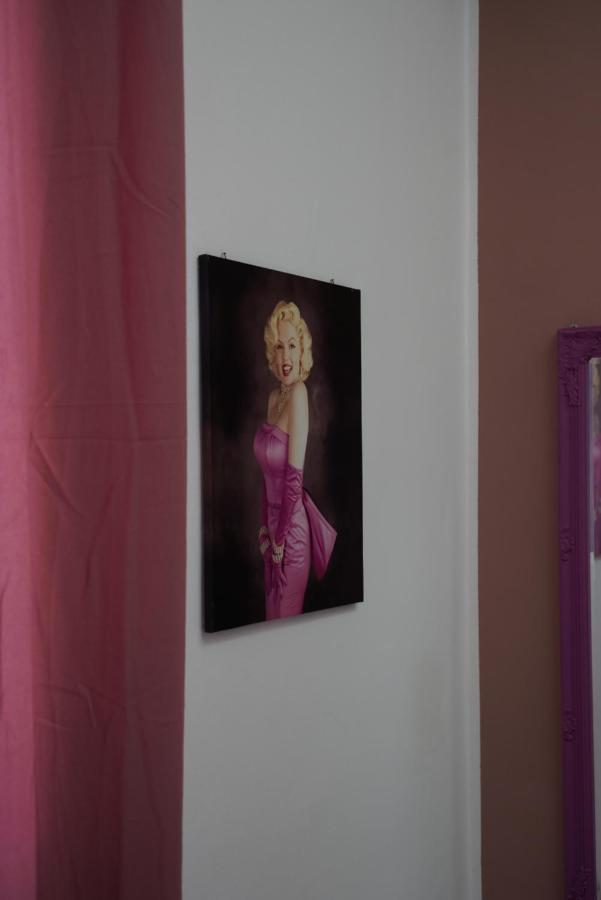 Airport Suite Katanya Dış mekan fotoğraf
