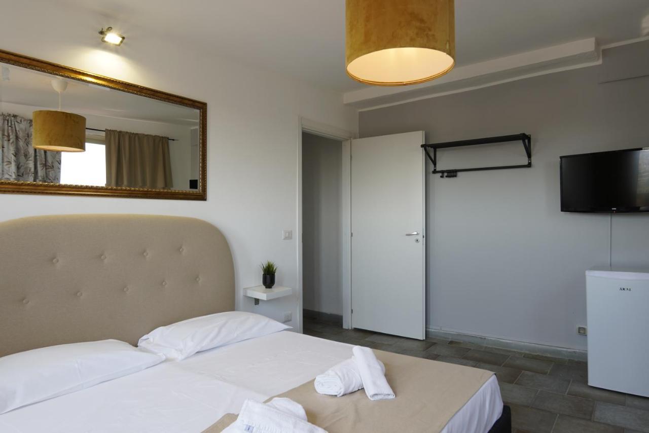 Airport Suite Katanya Dış mekan fotoğraf
